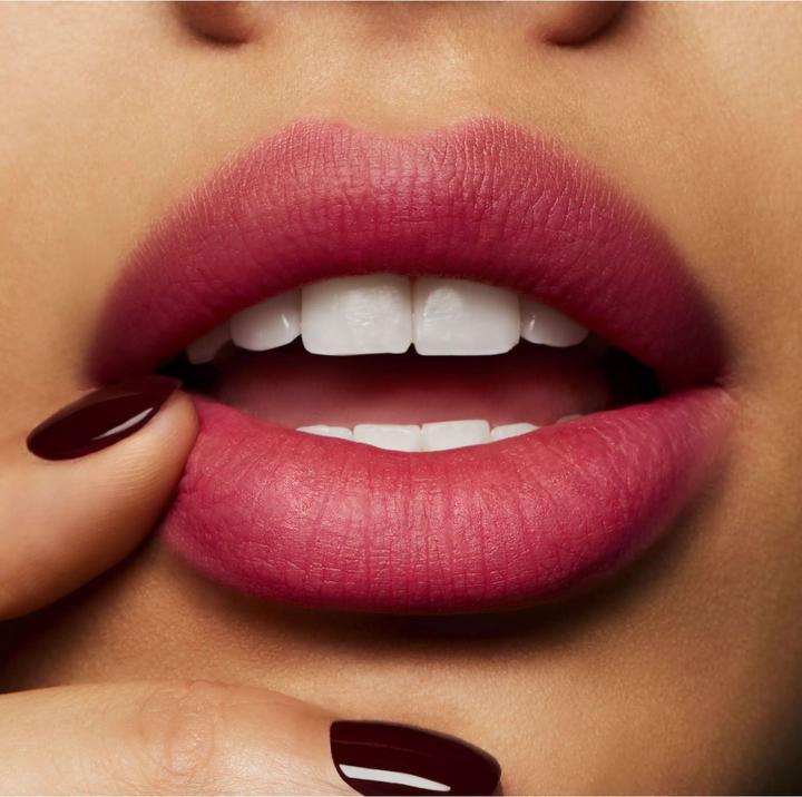 Produktbild MAC Cosmetics Powder Kiss Liquid Lipcolour (Billion $ Smile)