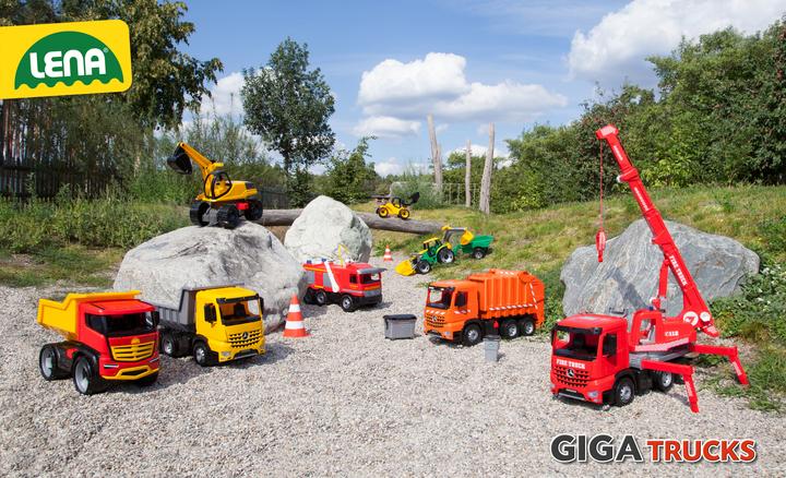 Produktbild Lena Fire Giga Trucks in a 66cm box