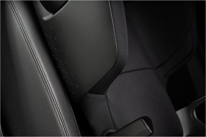 Actual product image Britax Römer Kidfix M (Child seat, ECE R129/i-Size Standard)