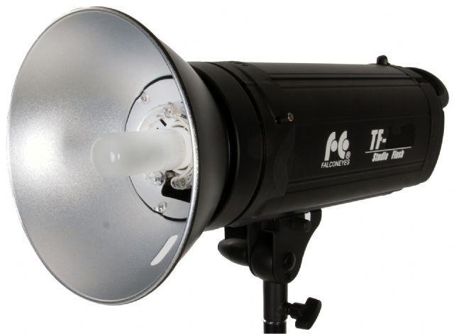 Actual product image Falcon Eyes Studio Flash Set TFK-2900A (900 W, Set)