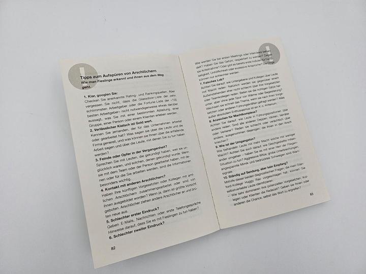 Produktbild Überleben unter Arschlöchern (Deutsch, Robert I. Sutton, Antoinette Gittinger, Thomas Pfeiffer, Hans-Peter Remmler, 2024)