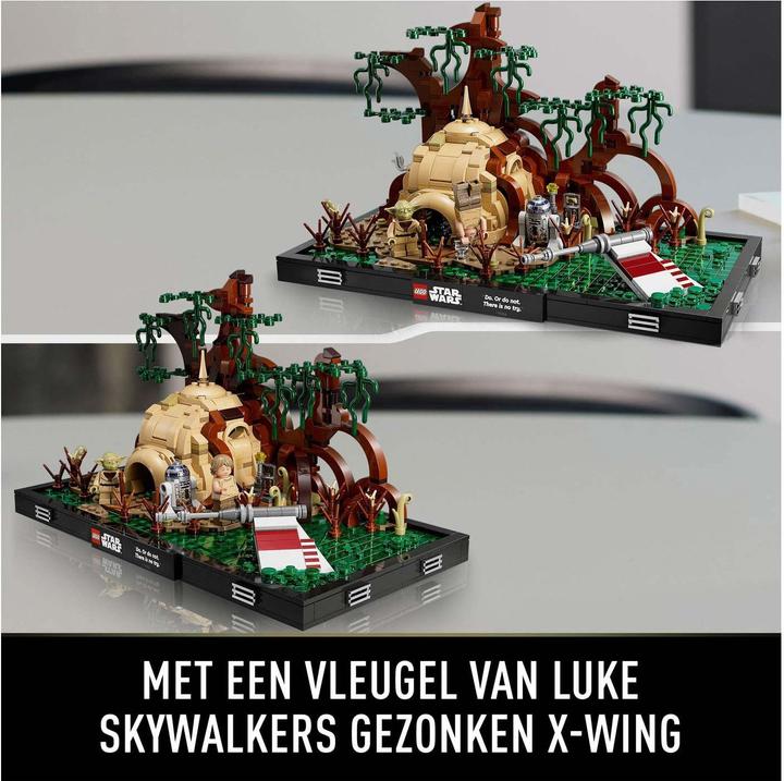 Actual product image LEGO Jedi Training on Dagobah - Diorama (75330, LEGO Star Wars)