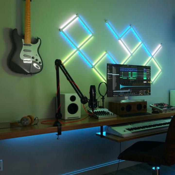 Actual product image Nanoleaf Lines