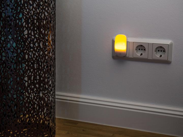 Produktbild Müller Licht Nachtlicht Oval LED Amber 5702
