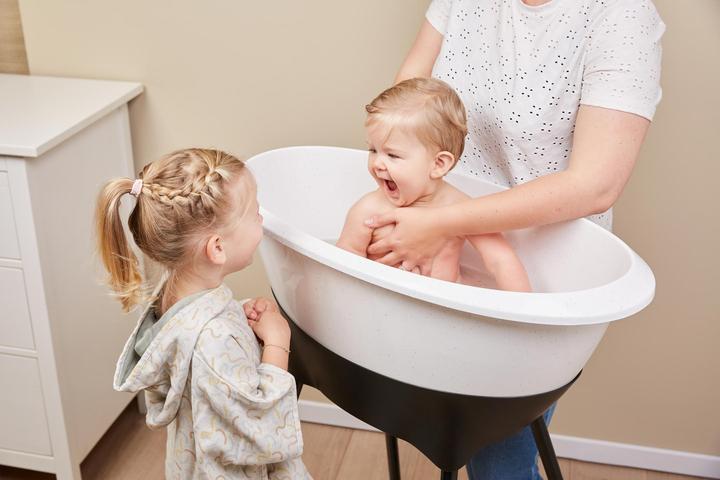 Actual product image Luma Bath stand