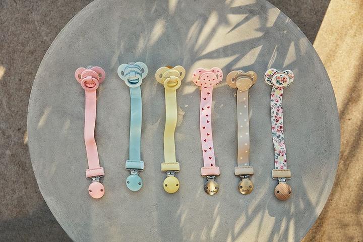 Produktbild Elodie Schnuller- Band Wood Collection