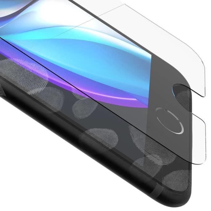 Image du produit InvisibleShield Verre Elite VisionGuard+ (en anglais) (1 pièce(s), Apple iPhone 6s, Apple iPhone 11 Pro Max, Apple iPhone XS, Apple iPhone XS Max, Apple iPhone XR, Apple iPhone 11 Pro, Apple iPhone X, Apple iPhone 6, Apple iPhone 8, Apple iPhone 7, Apple iPhone 11)