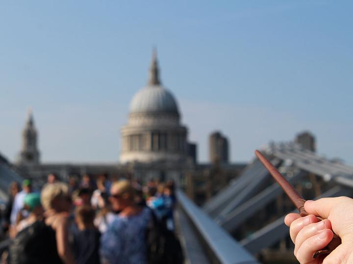 Image du produit Smartbox Visite guidée Harry Potter® de Londres pour 1 adulte et 1 enfant en bus (2 pers.)