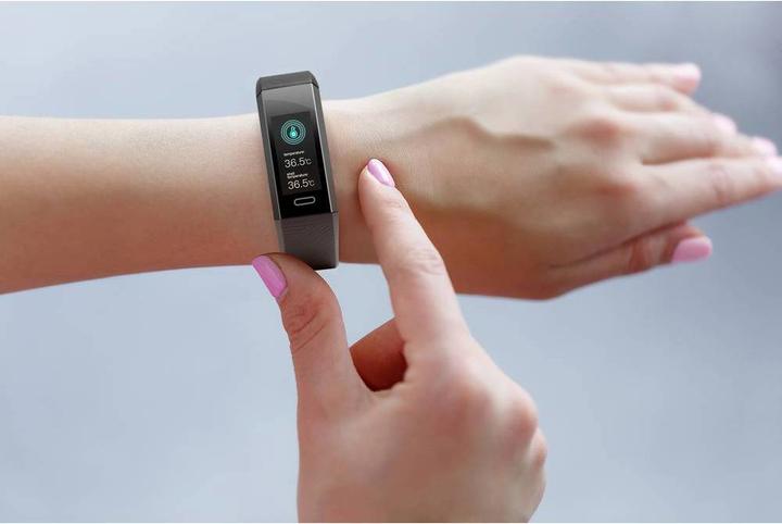 Actual product image Technaxx TX-HR7 Fitness Tracker With Integrated Pulse Function Uni Black (20 mm)