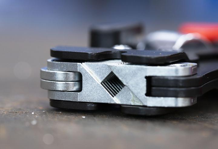 Image du produit Knipex Pince à sertir auto-ajustable pour embouts de câble (190 mm)