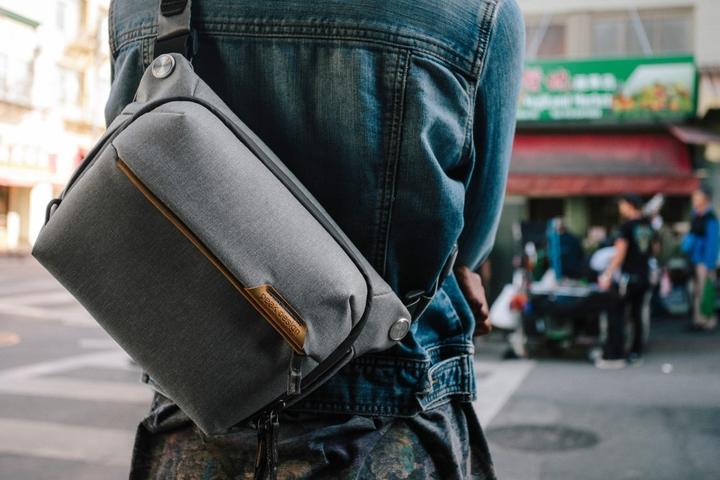 Produktbild Peak Design Everyday Sling 3L (Kamera Hüfttasche, Kamera Schultertasche, 3 l)