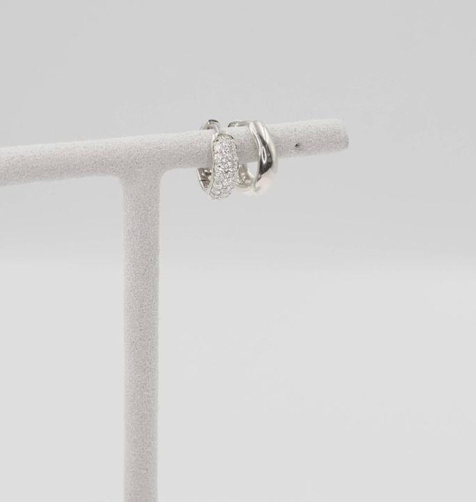 Actual product image Muau Creoles (750 platinum)