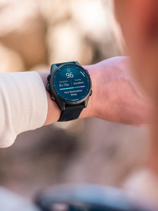 Image du produit Garmin Fenix 8 AMOLED Sapphire Titan (43 mm)