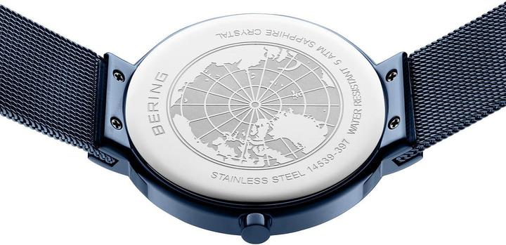 Actual product image Bering Classic (Analogue wristwatch, 39 mm)