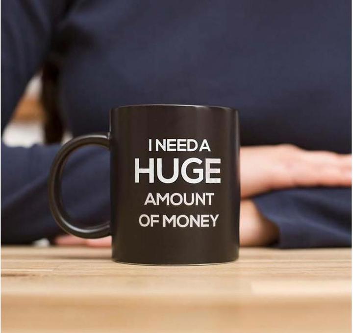 Immagine prodotto Mugs Tasse "I need a Hug Mug" - mit Farbwechsel (300 ml, 1 x)