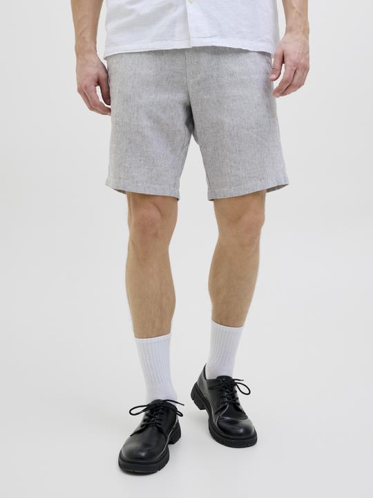 Actual product image Jack & Jones Tapered Fit Shorts Shorts (XS)