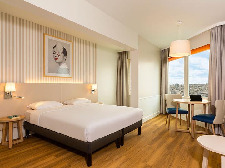 Immagine prodotto Smartbox 2 notti in un appartamento 4* per 2 adulti e 2 bambini al centro di Parigi (4 pers.)
