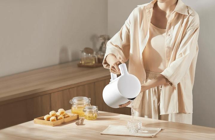 Actual product image Xiaomi Kettle (1.70 l, EU plug)