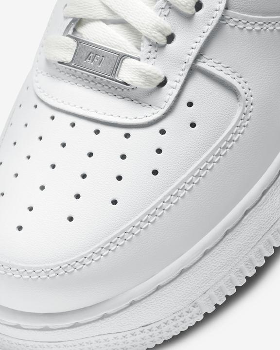 Actual product image Nike AIR FORCE 1 07 LOW-11 (45)
