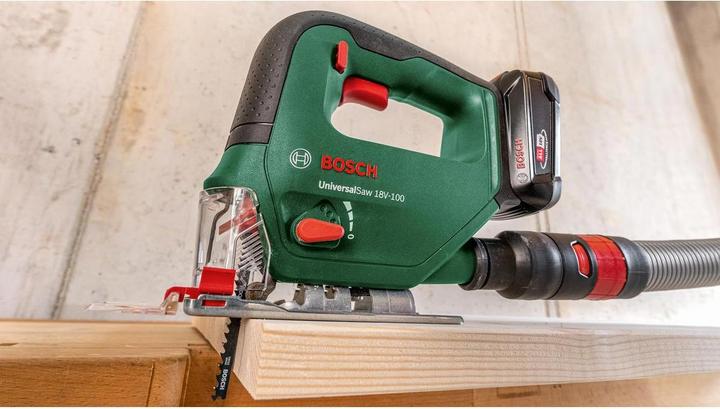 Produktbild Bosch Home & Garden UniversalSaw 18V-100