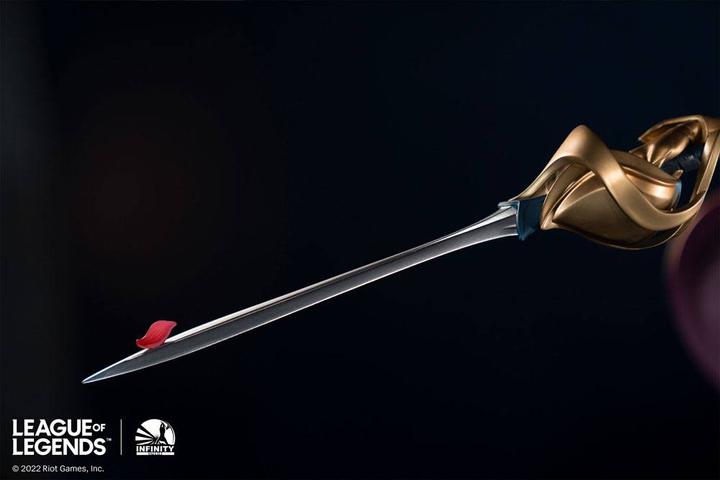 Image du produit Infinity Studio League of Legends "The Grand Duelist - Fiora Laurent" 1/4 Statue