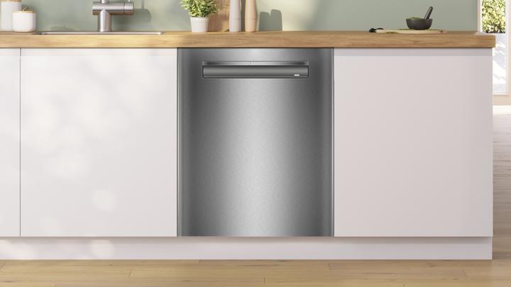 Actual product image Bosch Hausgeräte Series 4, built-under dishwasher, 60 cm, Stainless steel, SMP4ECS71S