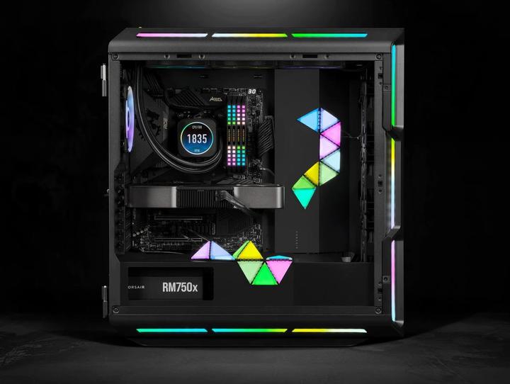 Image du produit Corsair Kit de démarrage pour étui intelligent iCUE LC100 (Multicolore)