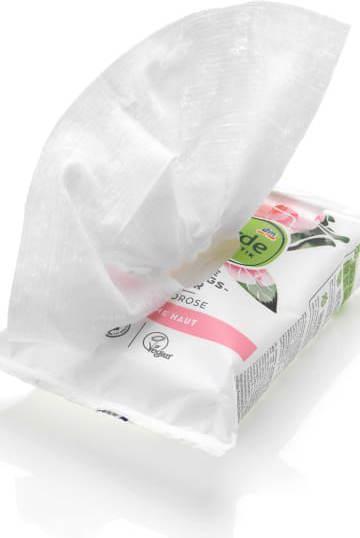 Actual product image dm alverde Organic Wild Rose Cleansing Wipes (Cleaning cloths)