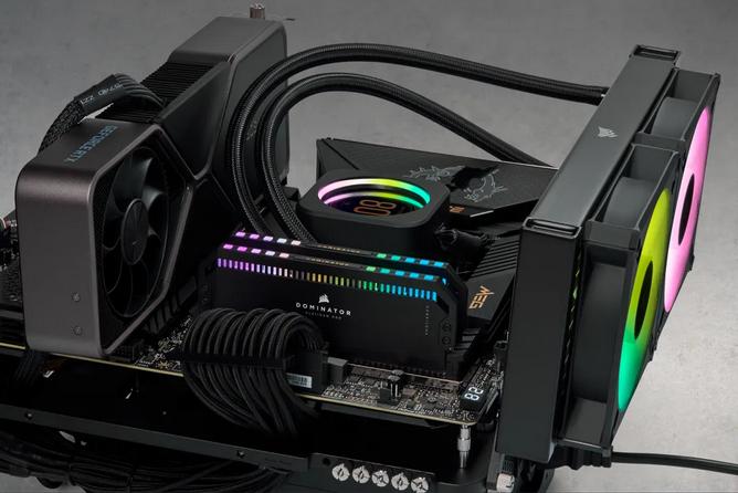 Produktbild Corsair Dominator Platinum (2 x 32GB, 0.01 MHz, DDR5-RAM, DIMM)