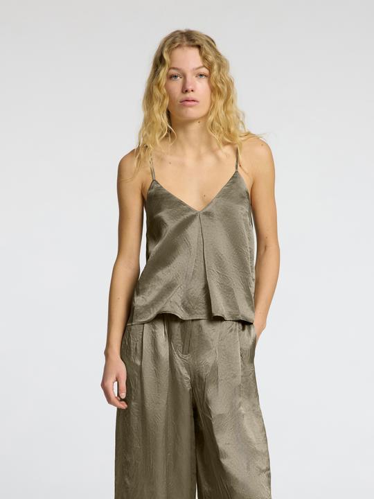 Image du produit Selected Femme V-Ausschnitt Spaghettiträger-Top (42)