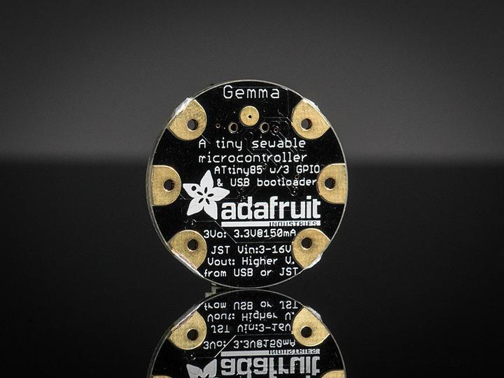 Immagine prodotto Adafruit GEMMA V2 Piattaforma elettronica indossabile in miniatura (Vari)