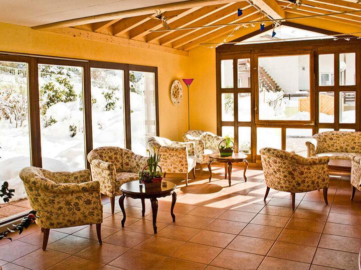 Image du produit Smartbox Séjour bien-être au coeur des Alpes suisses : 1 nuit avec accès au spa (2 pers.)