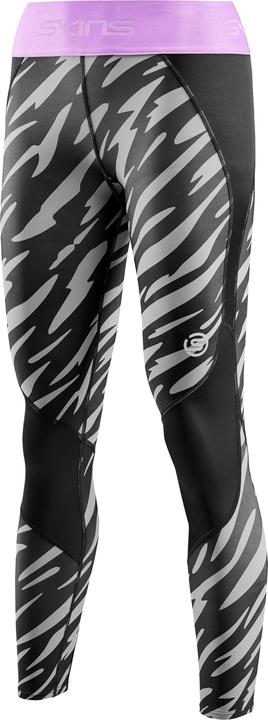 Acier noir sauvage