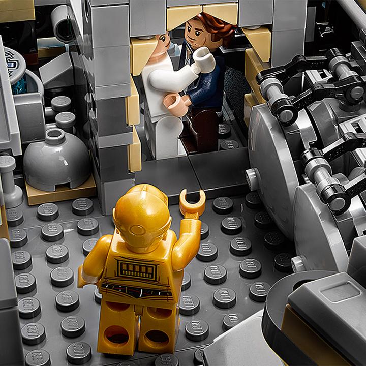 Actual product image LEGO Millennium Falcon (75192, LEGO Rare Sets, LEGO Star Wars)