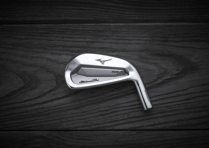 Immagine prodotto Mizuno Miznuo Pro 223 LH (Mancino)