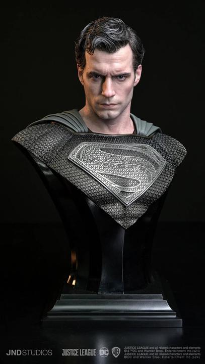 Actual product image JND Studios DC Comics - Justice League "Snyder Superman with Bust" 1/3 Statue