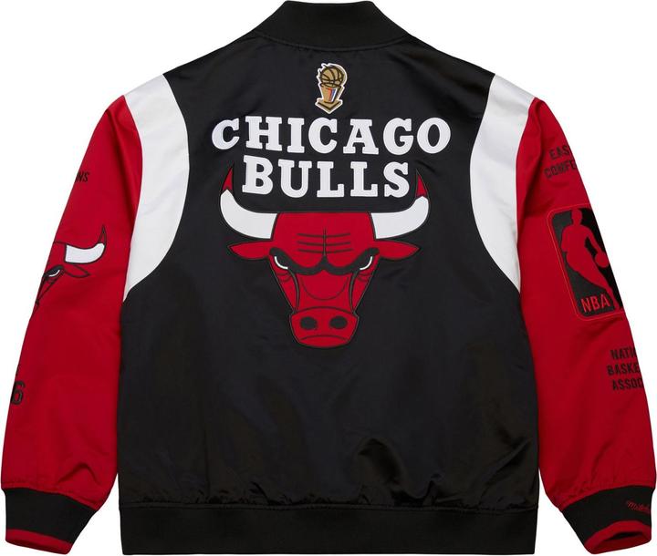 Image du produit Mitchell & Ness M&N Heavyweight Satin Veste NBA Chicago Bulls (L)