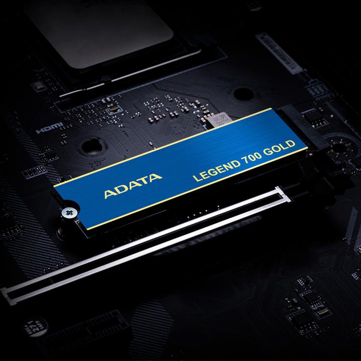 Actual product image Adata SSD 2TB M.2 PCI-E NVMe Legend 700 GOLD retail (2000 GB, M.2 2280)
