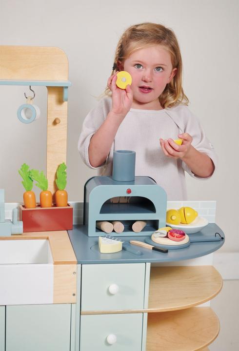 Actual product image Tender Leaf Toys La Fiamma