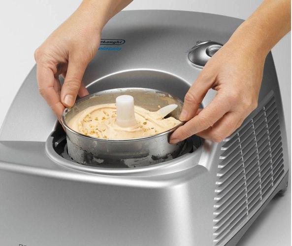 Actual product image De'Longhi ICK 6000 with compressor