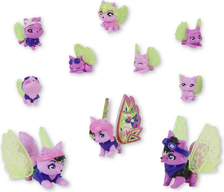 Actual product image Hatchimals Rainbowcation egg carton with wolf family, playset with 10 CollEGGtibles figures and 2 Zu