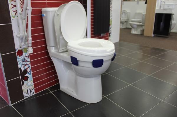Actual product image Herdegen Raised toilet seat (Lavatory)