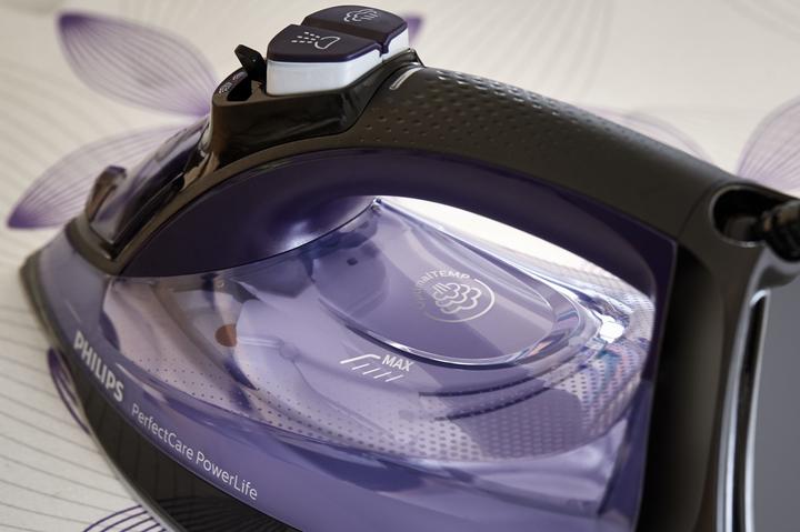 Produktbild Philips PerfectCare GC3925/30 Bügeleisen Dampfbügeleisen SteamGlide Plus-Sohle, Violett (2500 W, 180 g/min)