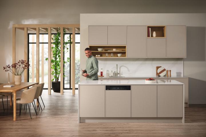 Actual product image Miele Dishwasher G 7731 SCi AD 125 Gala Ed.