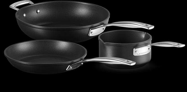 Immagine prodotto Le Creuset Set di pentole antiaderenti in alluminio da 24/26 cm, bricco per il latte (Pentola, Padella per friggere, Tegame, Alluminio)