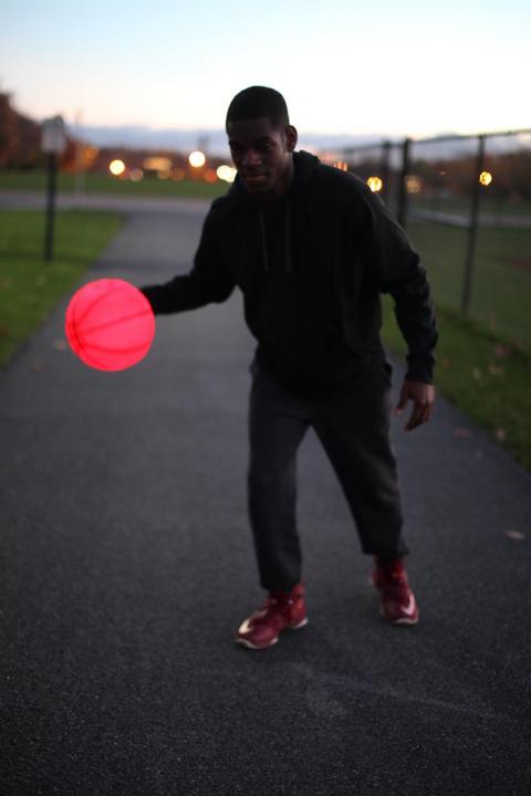 Produktbild Kanjam Illuminate Basketball
