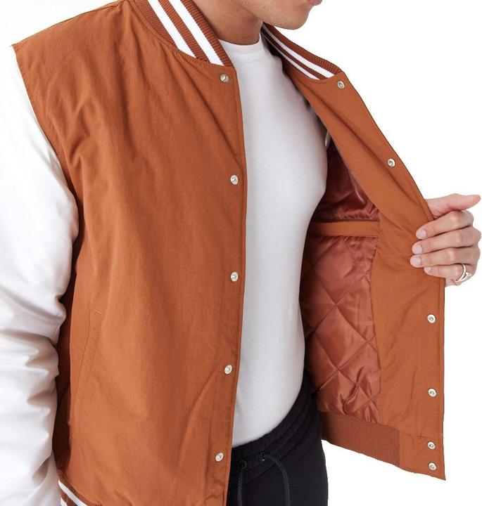 Actual product image New Era College Bomber Veste - BACKPRINT LA Dodgers (L)