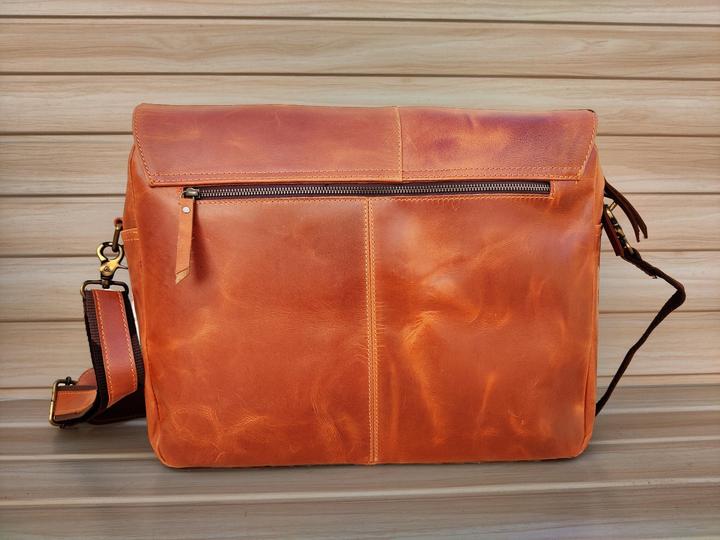 Produktbild Only-Bags.Store Echtes Leder Umhängetasche, College-Tasche, Laptop-Tasche, Geschenk für Männer, Büro-Tasche, Arbeit