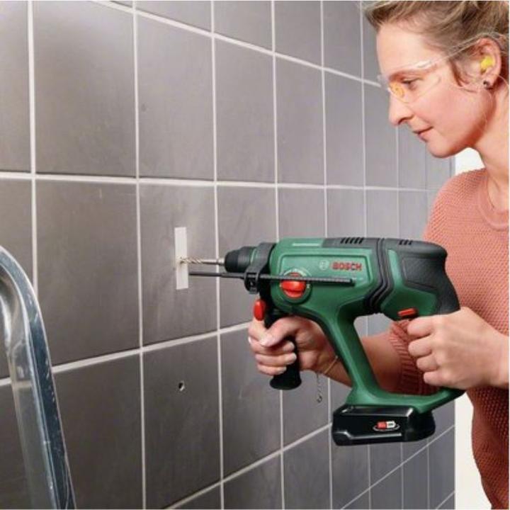 Actual product image Bosch Home & Garden Universal Hammer 18V (Rechargeable battery operated)