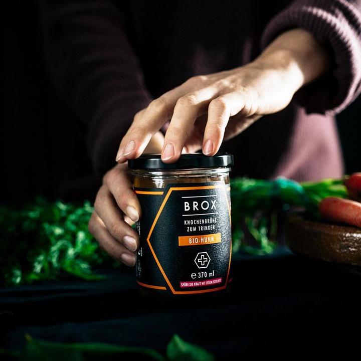 Actual product image Bonebrox Knochenbrühe Chicken bouillon (370 ml)